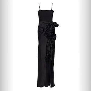 Cinq a Sept Drina Sleeveless Gown